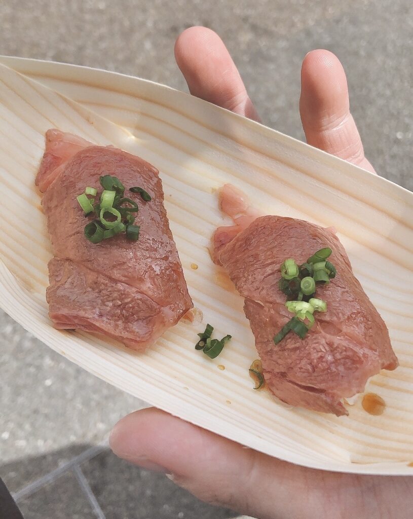 犬山牛太郎　飛騨牛にぎり